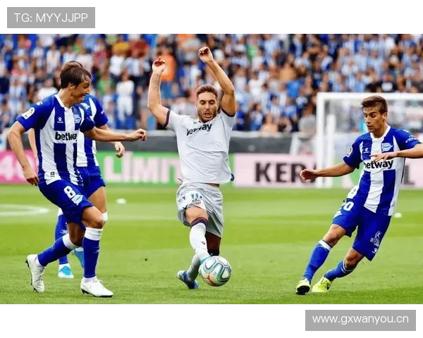 塞维利亚防守体系近期表现稳健,结构清晰且竞争力增强