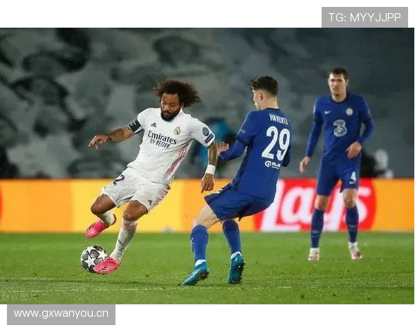 加盟富勒姆即成中场支柱：帕利尼亚的英超上位之路