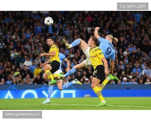 哈兰德生涯关键节点解析：萨尔茨堡爆发至英超统治