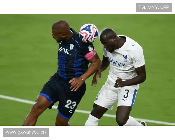 利雅得新月统治周期趋势引发竞争格局调整，球队未来发展面临方向抉择